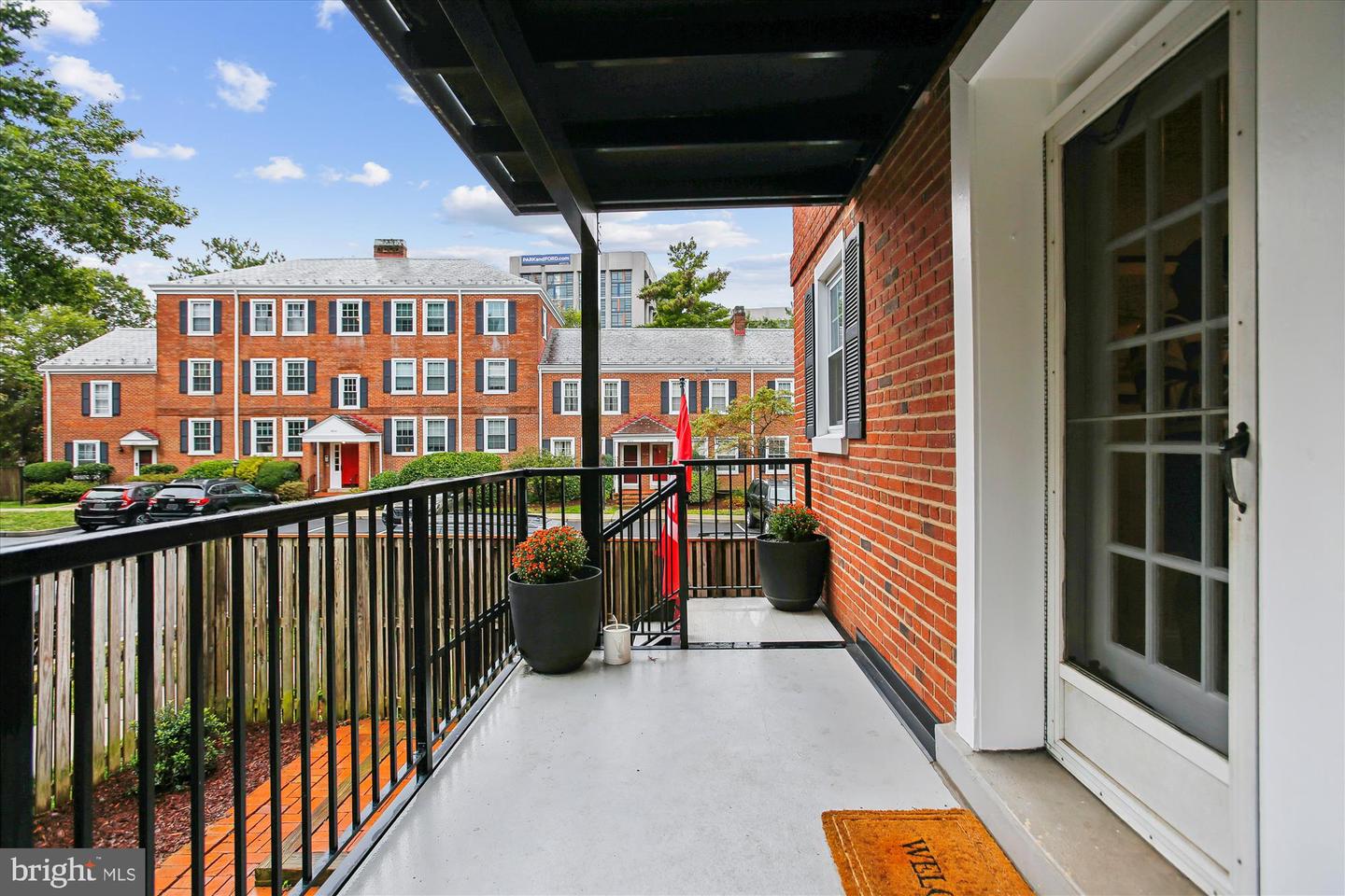 4902 29TH RD S #A2, ARLINGTON, Virginia 22206, 1 Bedroom Bedrooms, ,2 BathroomsBathrooms,Residential,For sale,4902 29TH RD S #A2,VAAX2049556 MLS # VAAX2049556