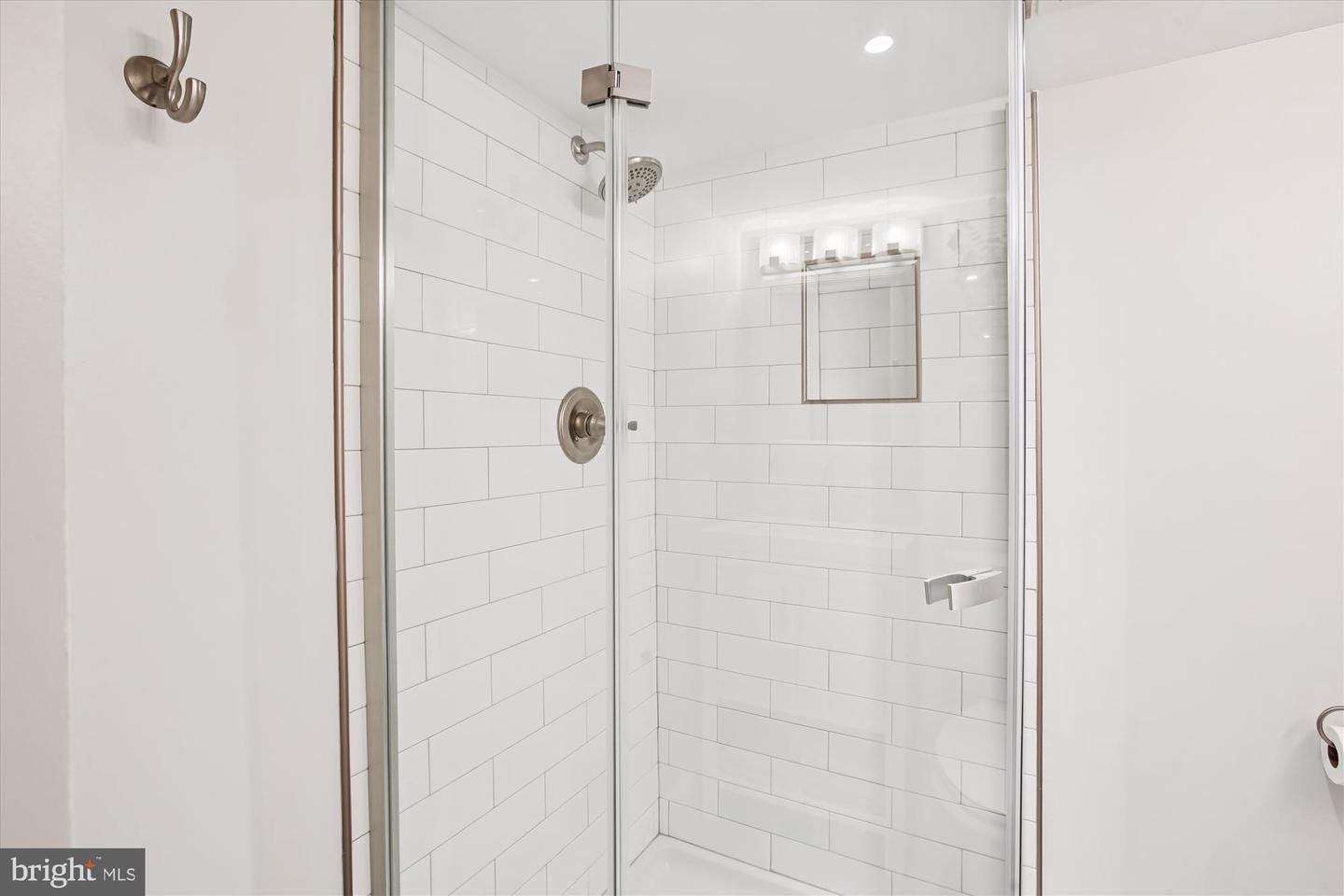 4902 29TH RD S #A2, ARLINGTON, Virginia 22206, 1 Bedroom Bedrooms, ,2 BathroomsBathrooms,Residential,For sale,4902 29TH RD S #A2,VAAX2049556 MLS # VAAX2049556