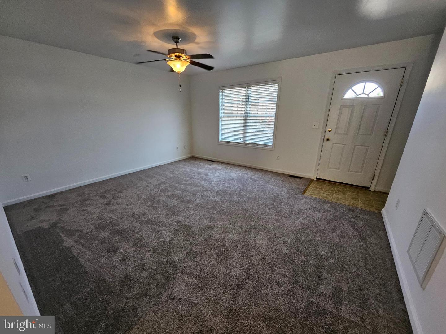 208 KADIES LN, EDINBURG, Virginia 22824, 2 Bedrooms Bedrooms, ,2 BathroomsBathrooms,Residential,For sale,208 KADIES LN,VASH2012514 MLS # VASH2012514