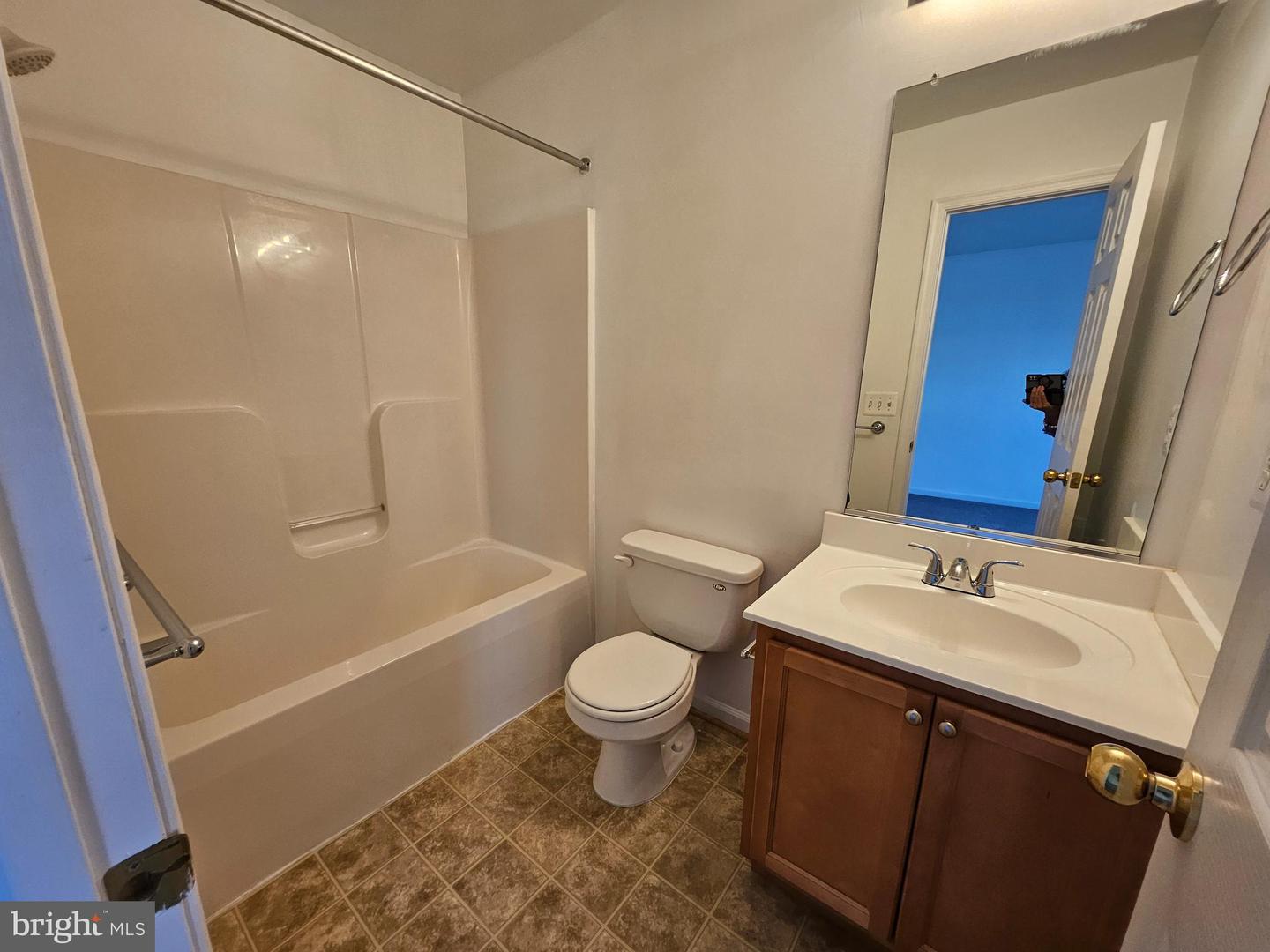 208 KADIES LN, EDINBURG, Virginia 22824, 2 Bedrooms Bedrooms, ,2 BathroomsBathrooms,Residential,For sale,208 KADIES LN,VASH2012514 MLS # VASH2012514