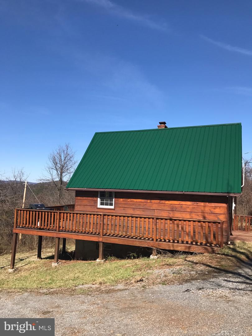 205 MEADOW HILL LN, RILEYVILLE, Virginia 22650, 2 Bedrooms Bedrooms, ,2 BathroomsBathrooms,Residential,For sale,205 MEADOW HILL LN,VAPA2005360 MLS # VAPA2005360