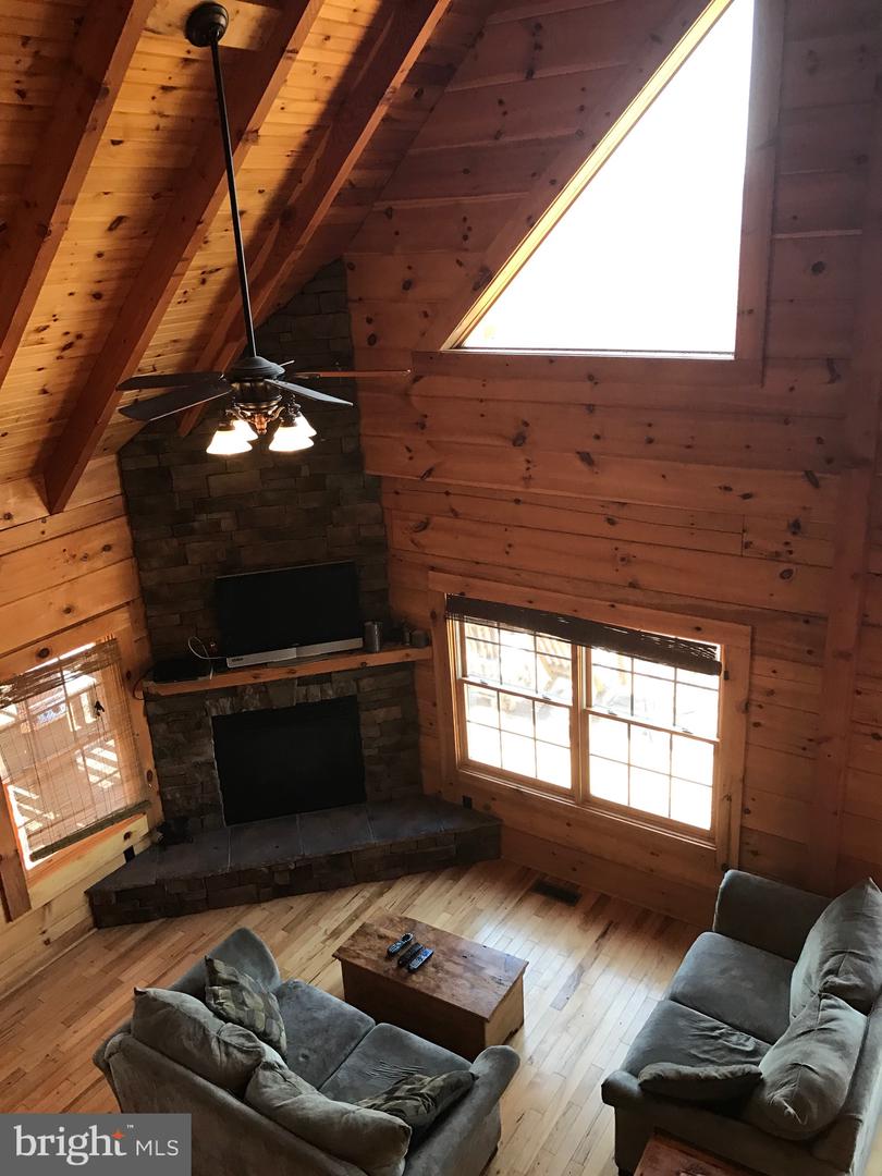 205 MEADOW HILL LN, RILEYVILLE, Virginia 22650, 2 Bedrooms Bedrooms, ,2 BathroomsBathrooms,Residential,For sale,205 MEADOW HILL LN,VAPA2005360 MLS # VAPA2005360