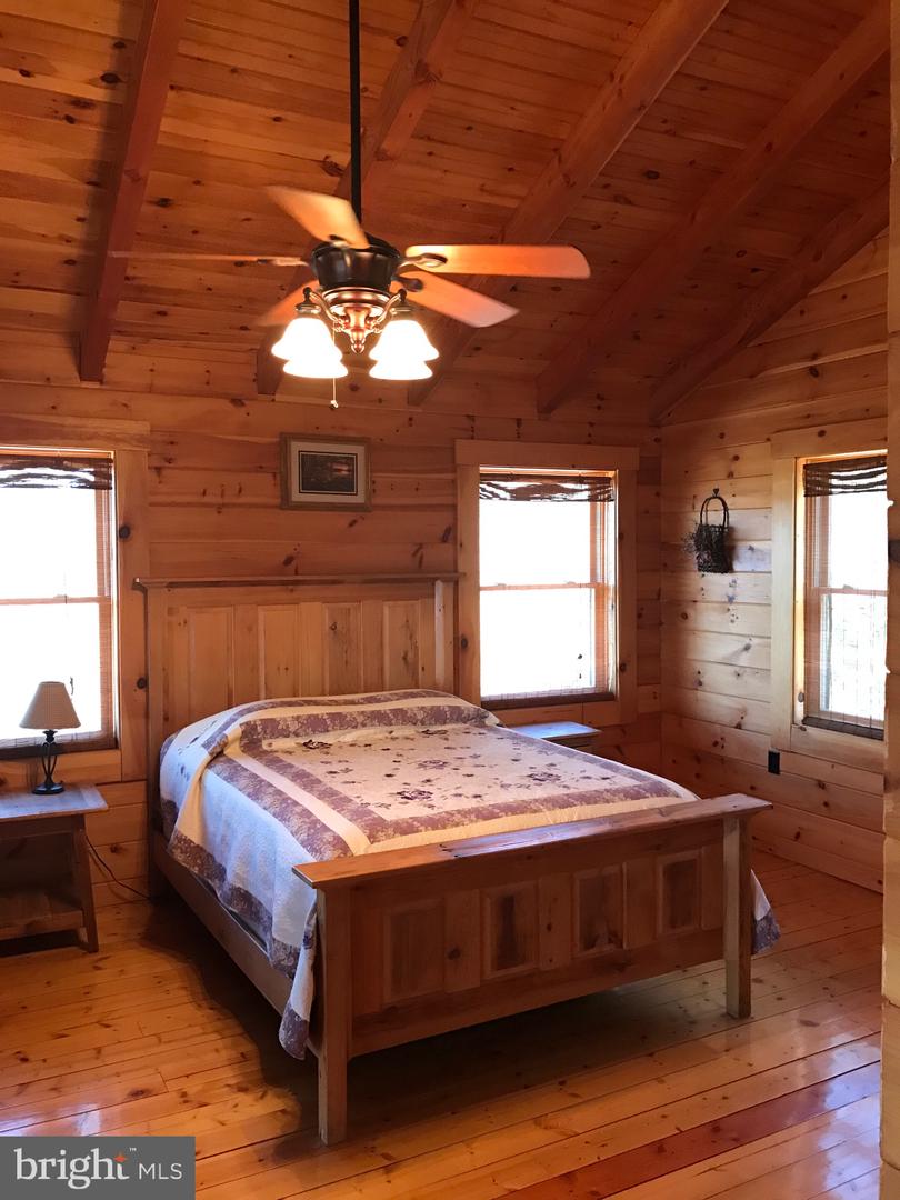 205 MEADOW HILL LN, RILEYVILLE, Virginia 22650, 2 Bedrooms Bedrooms, ,2 BathroomsBathrooms,Residential,For sale,205 MEADOW HILL LN,VAPA2005360 MLS # VAPA2005360