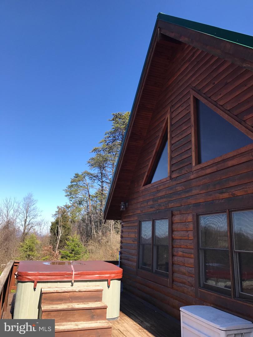 205 MEADOW HILL LN, RILEYVILLE, Virginia 22650, 2 Bedrooms Bedrooms, ,2 BathroomsBathrooms,Residential,For sale,205 MEADOW HILL LN,VAPA2005360 MLS # VAPA2005360