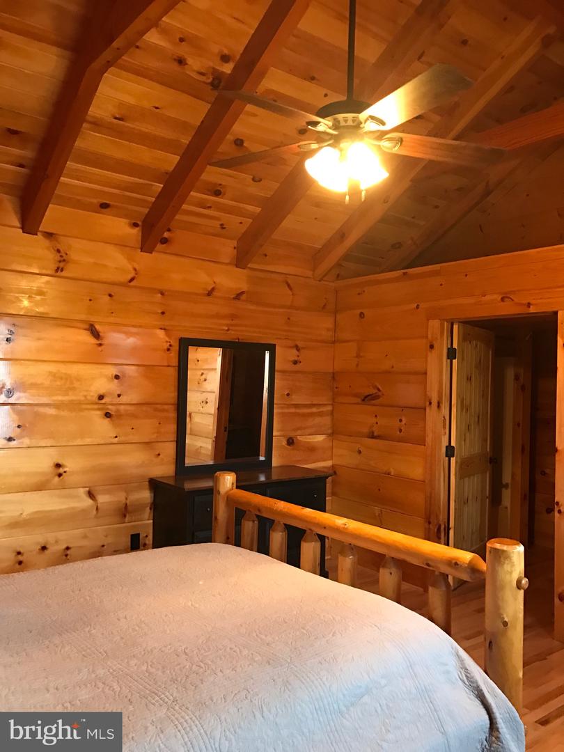 205 MEADOW HILL LN, RILEYVILLE, Virginia 22650, 2 Bedrooms Bedrooms, ,2 BathroomsBathrooms,Residential,For sale,205 MEADOW HILL LN,VAPA2005360 MLS # VAPA2005360