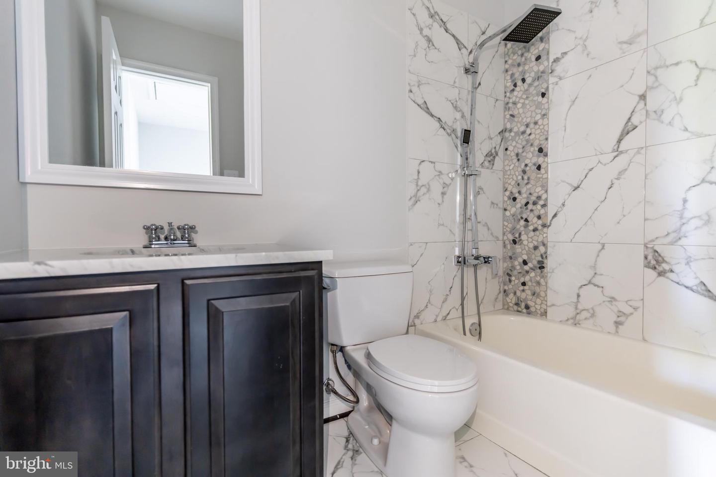 5505 WOODLAWN MANOR CT, ALEXANDRIA, Virginia 22309, 3 Bedrooms Bedrooms, ,3 BathroomsBathrooms,Residential,For sale,5505 WOODLAWN MANOR CT,VAFX2267356 MLS # VAFX2267356
