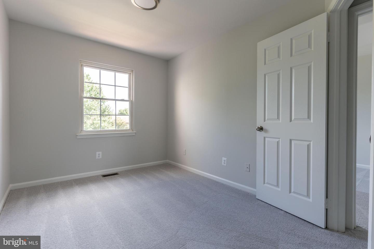 5505 WOODLAWN MANOR CT, ALEXANDRIA, Virginia 22309, 3 Bedrooms Bedrooms, ,3 BathroomsBathrooms,Residential,For sale,5505 WOODLAWN MANOR CT,VAFX2267356 MLS # VAFX2267356