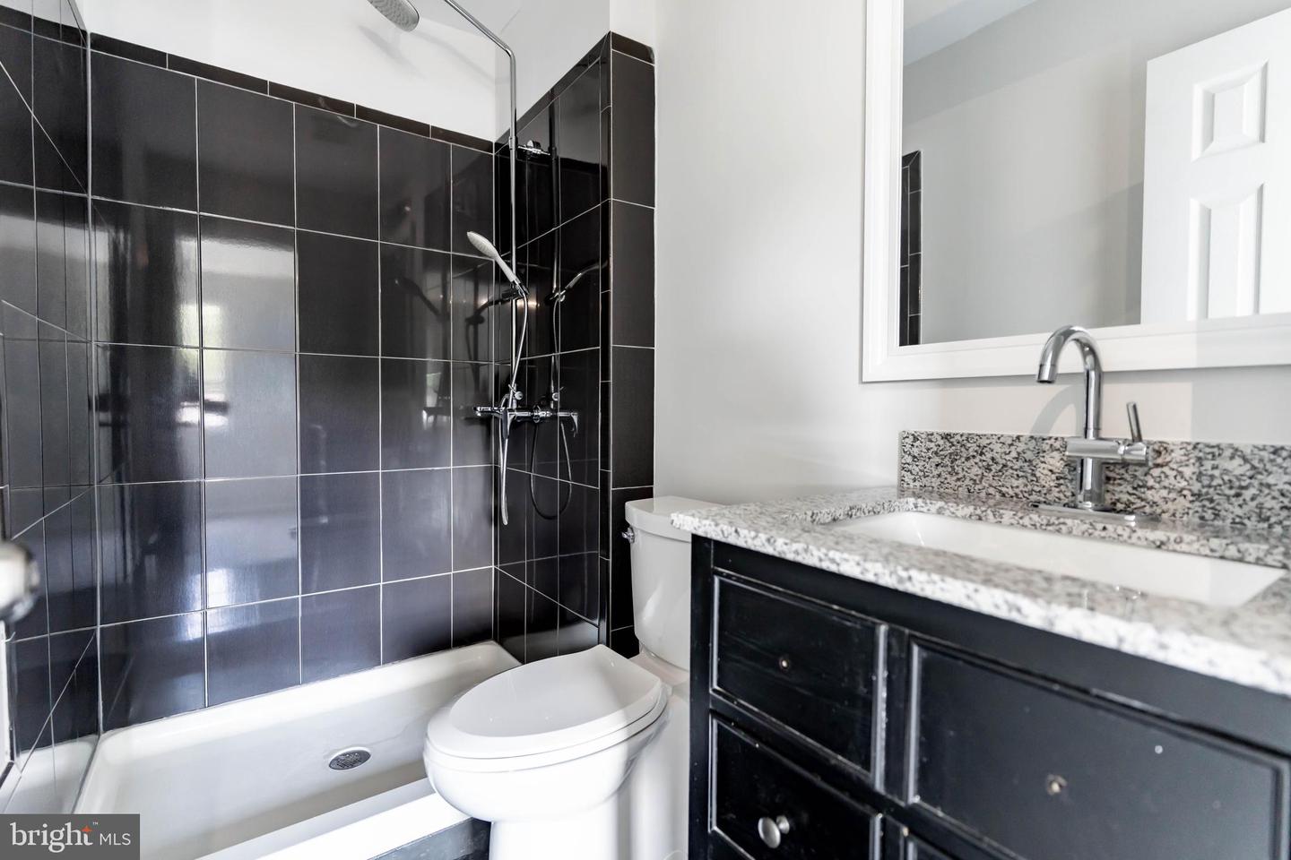 5505 WOODLAWN MANOR CT, ALEXANDRIA, Virginia 22309, 3 Bedrooms Bedrooms, ,3 BathroomsBathrooms,Residential,For sale,5505 WOODLAWN MANOR CT,VAFX2267356 MLS # VAFX2267356