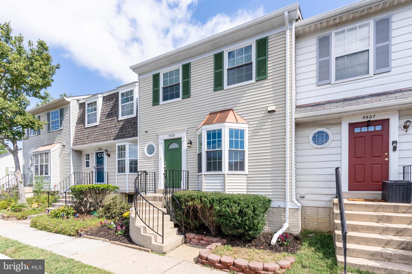5505 WOODLAWN MANOR CT, ALEXANDRIA, Virginia 22309, 3 Bedrooms Bedrooms, ,3 BathroomsBathrooms,Residential,For sale,5505 WOODLAWN MANOR CT,VAFX2267356 MLS # VAFX2267356
