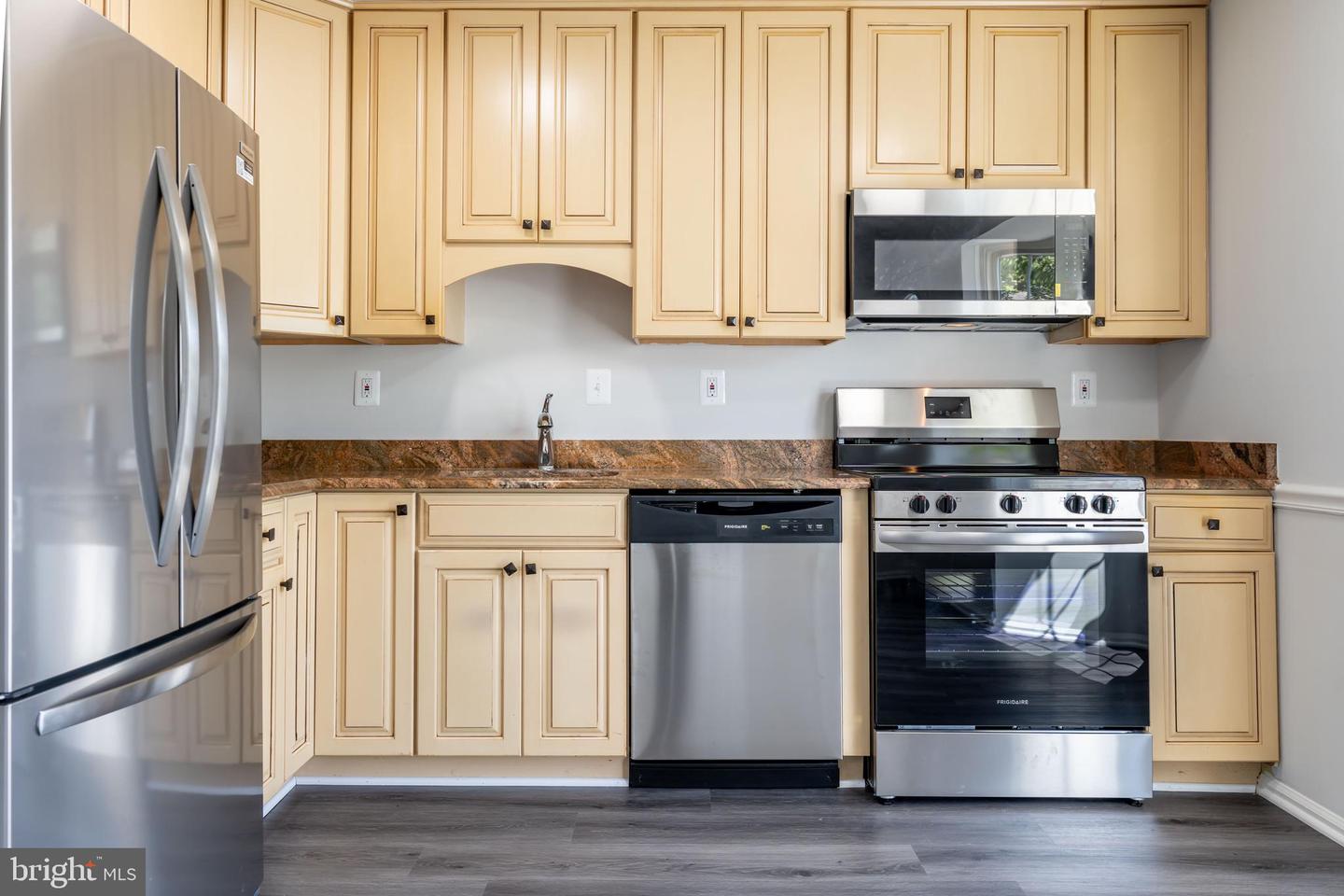 5505 WOODLAWN MANOR CT, ALEXANDRIA, Virginia 22309, 3 Bedrooms Bedrooms, ,3 BathroomsBathrooms,Residential,For sale,5505 WOODLAWN MANOR CT,VAFX2267356 MLS # VAFX2267356