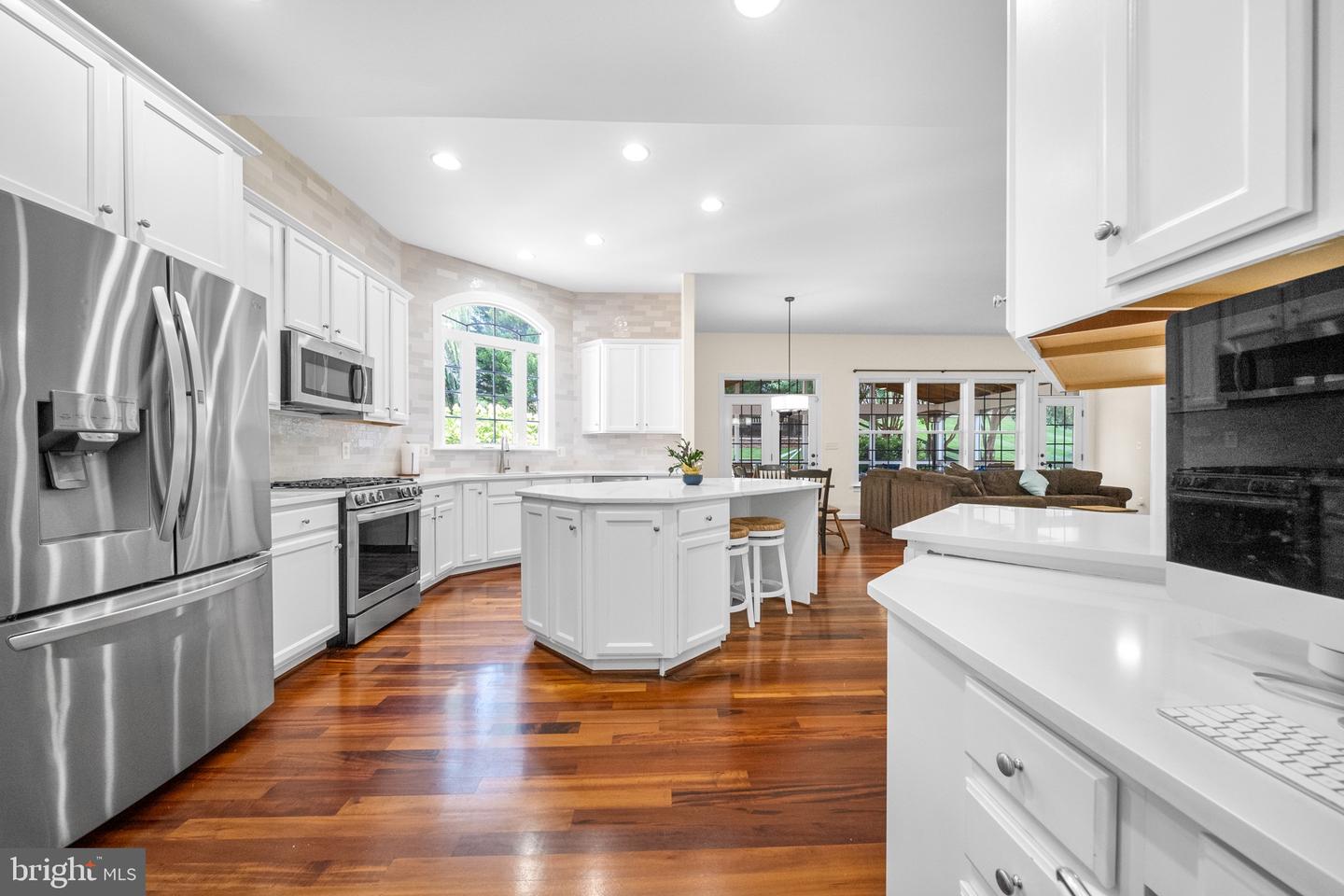 9709 KINLOSS MEWS, BRISTOW, Virginia 20136, 5 Bedrooms Bedrooms, ,4 BathroomsBathrooms,Residential,For sale,9709 KINLOSS MEWS,VAPW2104142 MLS # VAPW2104142