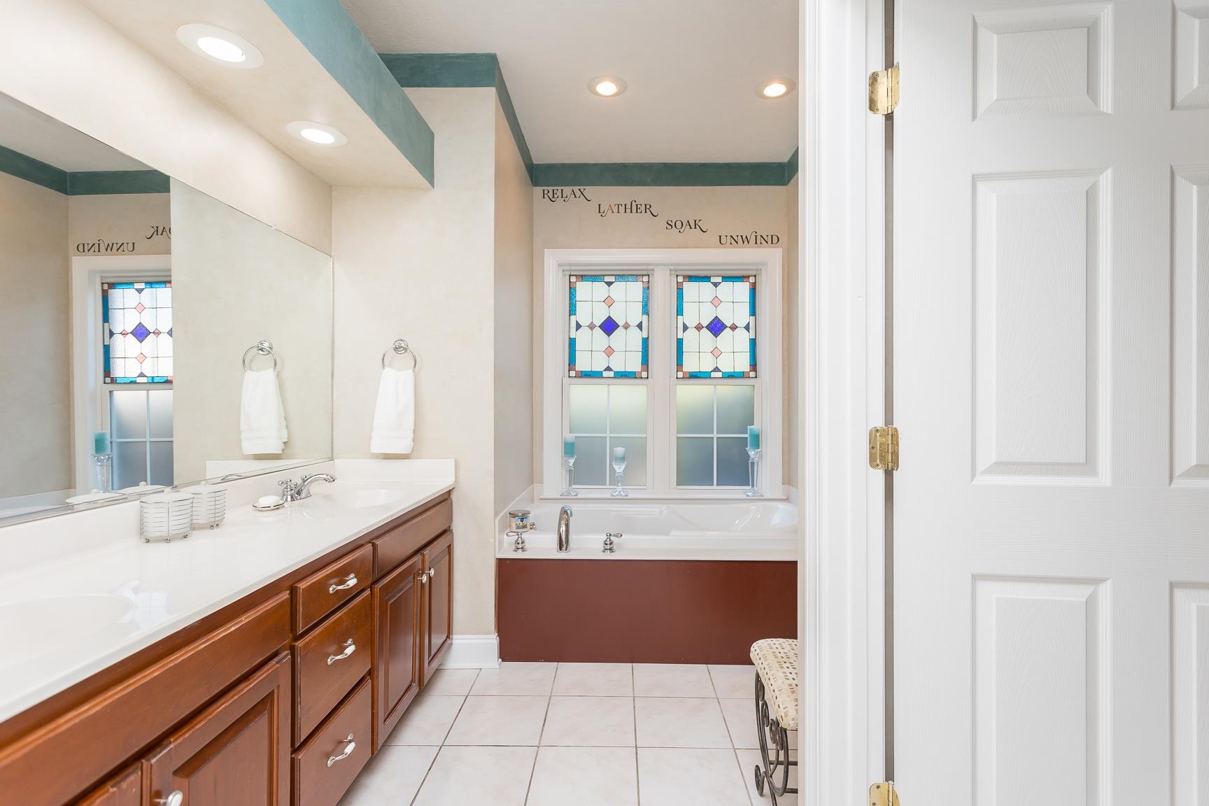 291 BLUE STONE HILLS DR, HARRISONBURG, Virginia 22801, 4 Bedrooms Bedrooms, ,3 BathroomsBathrooms,Residential,291 BLUE STONE HILLS DR,669227 MLS # 669227