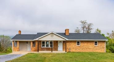 212 ESTHER'S LOOKOUT, SHENANDOAH, Virginia 22849, 4 Bedrooms Bedrooms, ,3 BathroomsBathrooms,Residential,212 ESTHER'S LOOKOUT,669228 MLS # 669228