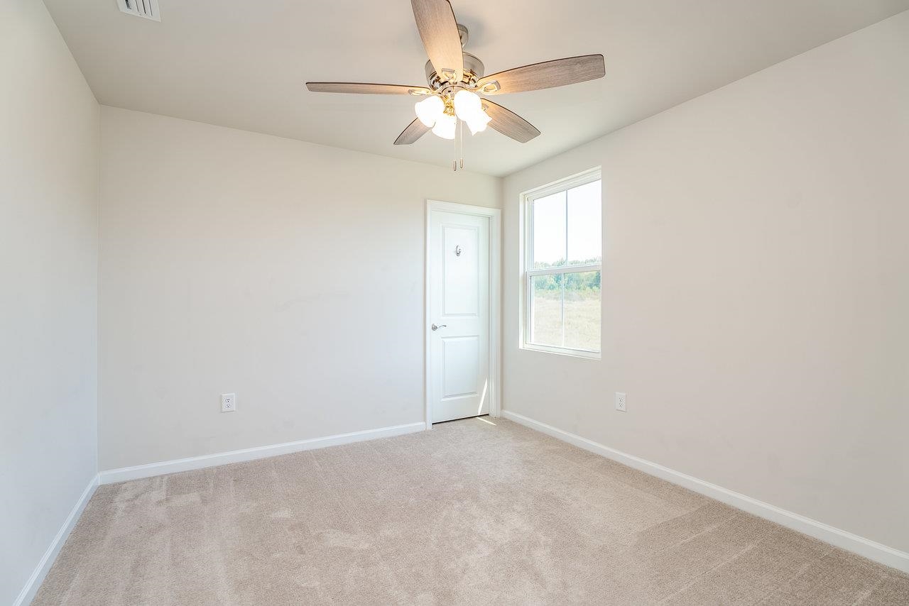 1207 WATSON LN, GROTTOES, Virginia 24441, 4 Bedrooms Bedrooms, ,2 BathroomsBathrooms,Residential,1207 WATSON LN,669229 MLS # 669229