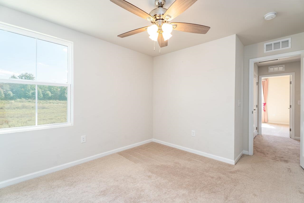 1207 WATSON LN, GROTTOES, Virginia 24441, 4 Bedrooms Bedrooms, ,2 BathroomsBathrooms,Residential,1207 WATSON LN,669229 MLS # 669229