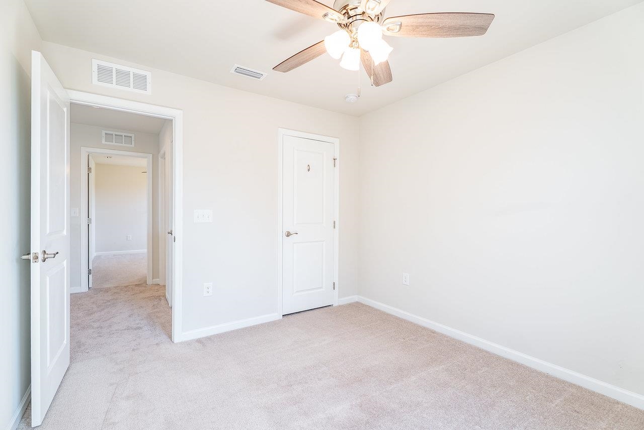 1207 WATSON LN, GROTTOES, Virginia 24441, 4 Bedrooms Bedrooms, ,2 BathroomsBathrooms,Residential,1207 WATSON LN,669229 MLS # 669229