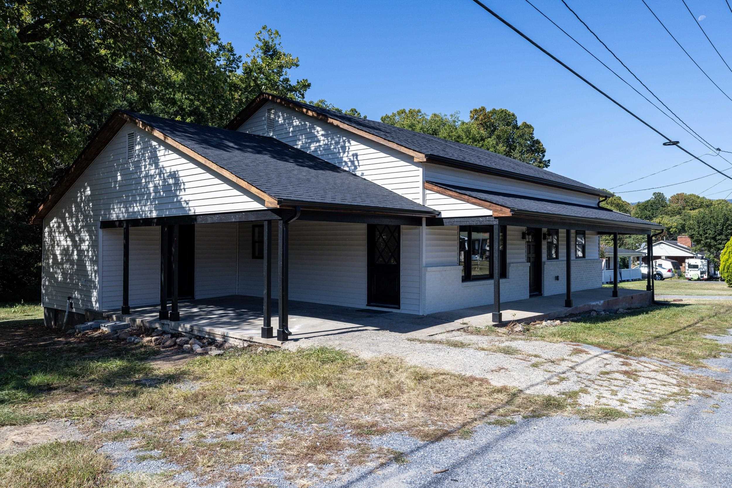1999 US HWY 340, STANLEY, Virginia 22851, 3 Bedrooms Bedrooms, ,3 BathroomsBathrooms,Residential,1999 US HWY 340,669234 MLS # 669234