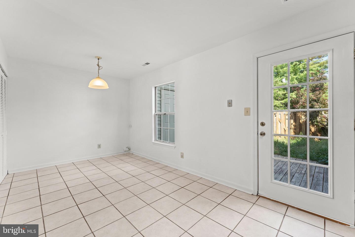 5116 FOX MILL CT, FREDERICKSBURG, Virginia 22407, 3 Bedrooms Bedrooms, ,1 BathroomBathrooms,Residential,For sale,5116 FOX MILL CT,VASP2036320 MLS # VASP2036320