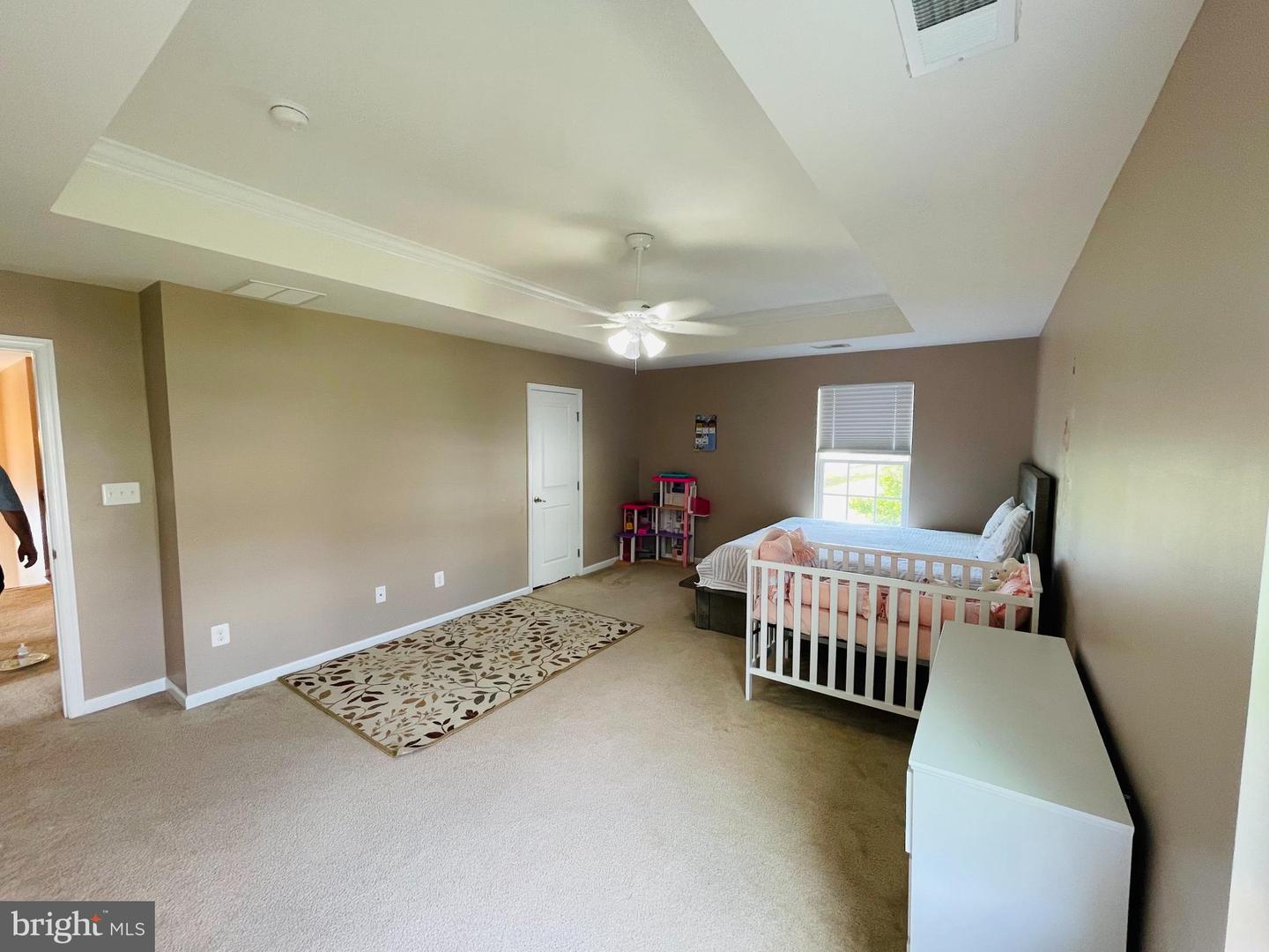 3214 FLEDGLING CIR, WOODBRIDGE, Virginia 22193, 4 Bedrooms Bedrooms, 8 Rooms Rooms,3 BathroomsBathrooms,Residential,For sale,3214 FLEDGLING CIR,VAPW2104306 MLS # VAPW2104306