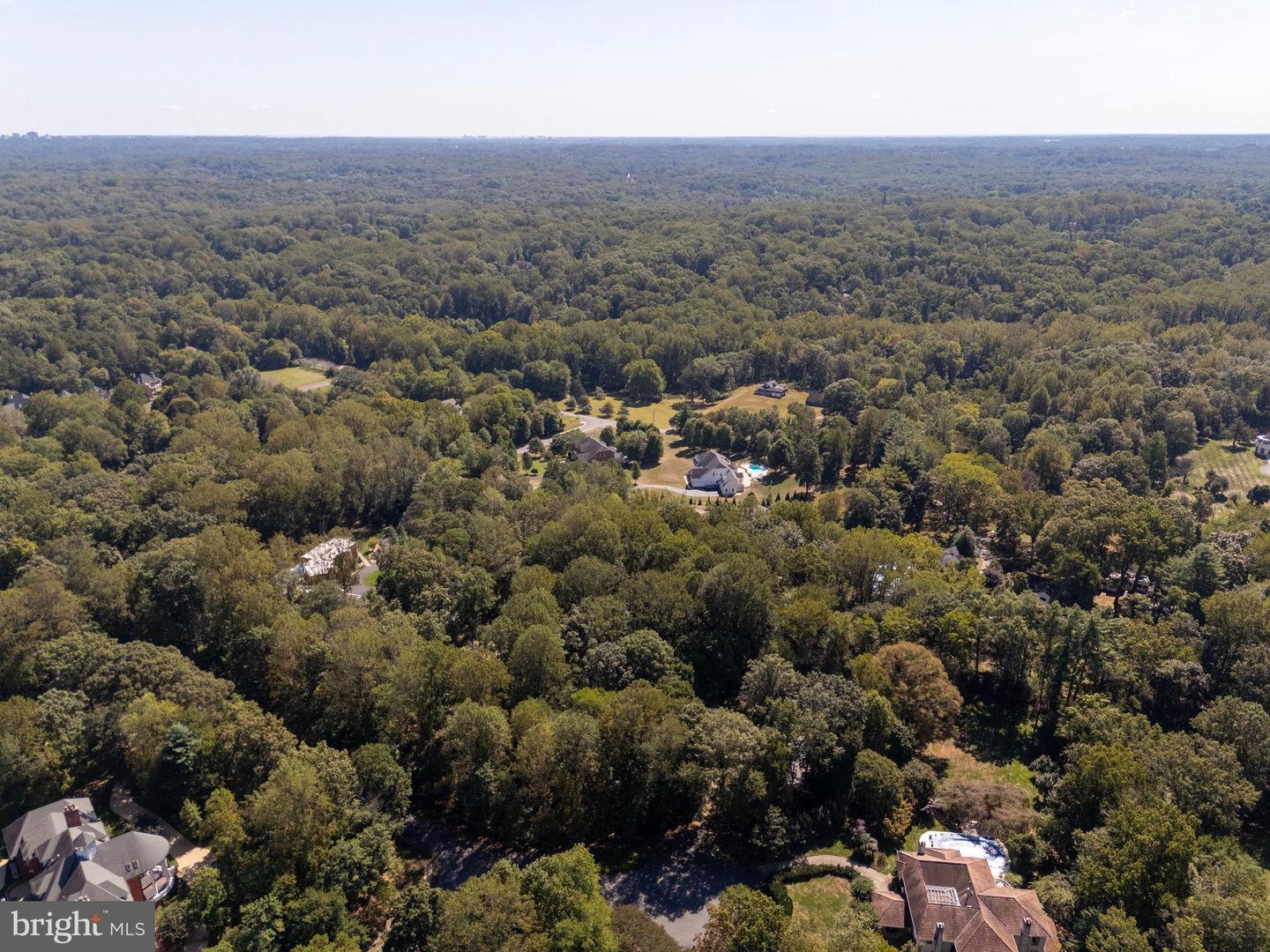 11214 STUART MILL RD, OAKTON, Virginia 22124, 6 Bedrooms Bedrooms, ,6 BathroomsBathrooms,Residential,For sale,11214 STUART MILL RD,VAFX2268004 MLS # VAFX2268004