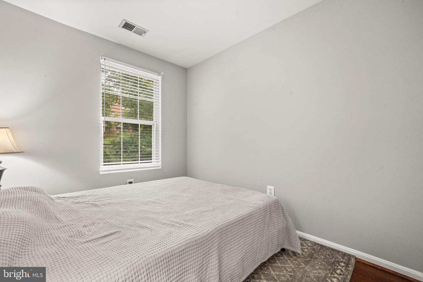 2050 N CALVERT ST #407, ARLINGTON, Virginia 22201, 2 Bedrooms Bedrooms, ,1 BathroomBathrooms,Residential,For sale,2050 N CALVERT ST #407,VAAR2063854 MLS # VAAR2063854