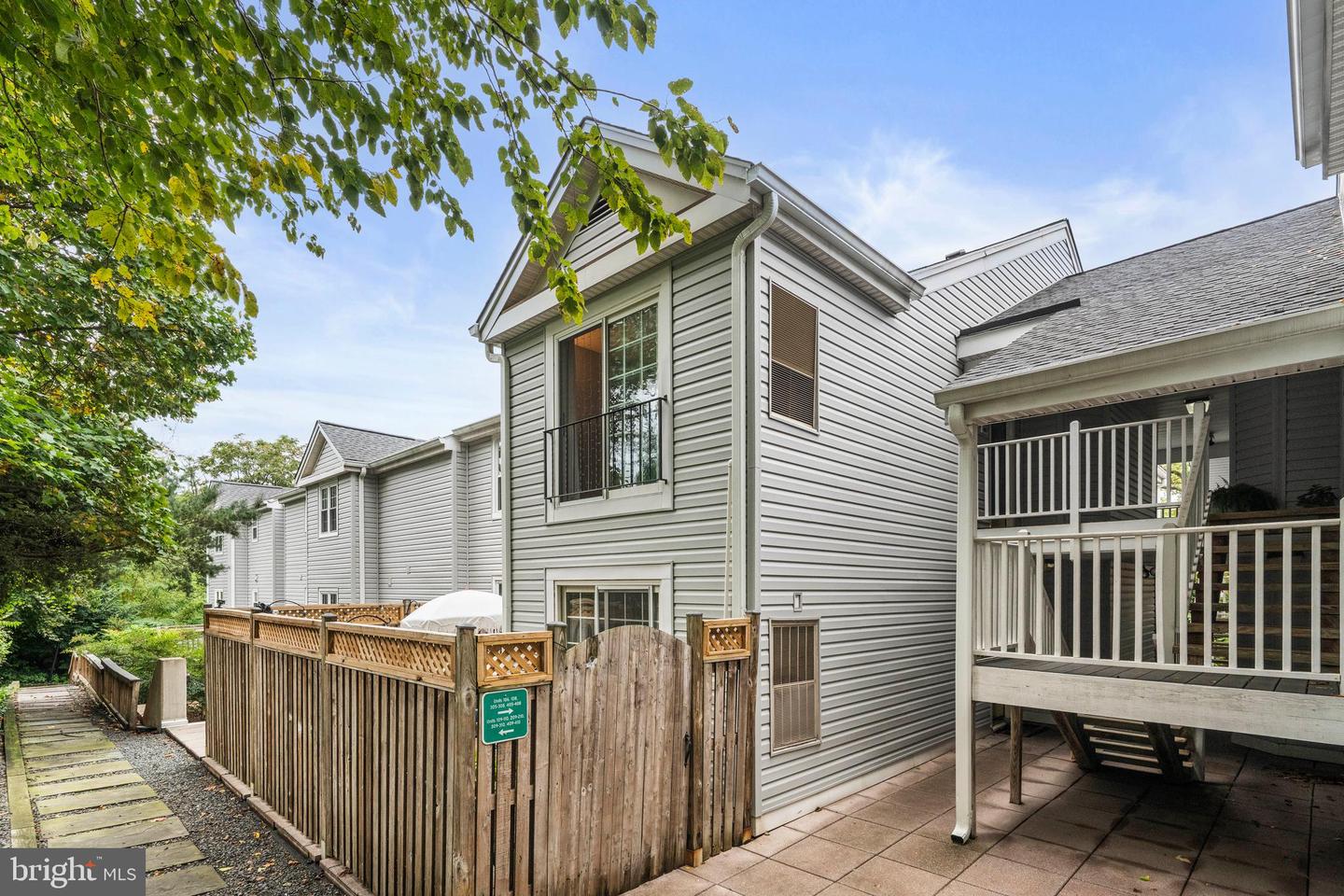 2050 N CALVERT ST #407, ARLINGTON, Virginia 22201, 2 Bedrooms Bedrooms, ,1 BathroomBathrooms,Residential,For sale,2050 N CALVERT ST #407,VAAR2063854 MLS # VAAR2063854