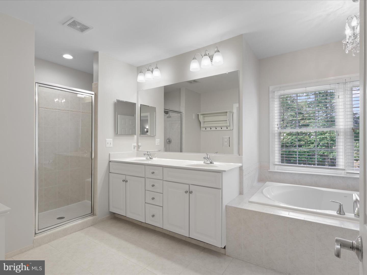 12620 CRABTREE FALLS DR, BRISTOW, Virginia 20136, 6 Bedrooms Bedrooms, ,4 BathroomsBathrooms,Residential,For sale,12620 CRABTREE FALLS DR,VAPW2104300 MLS # VAPW2104300
