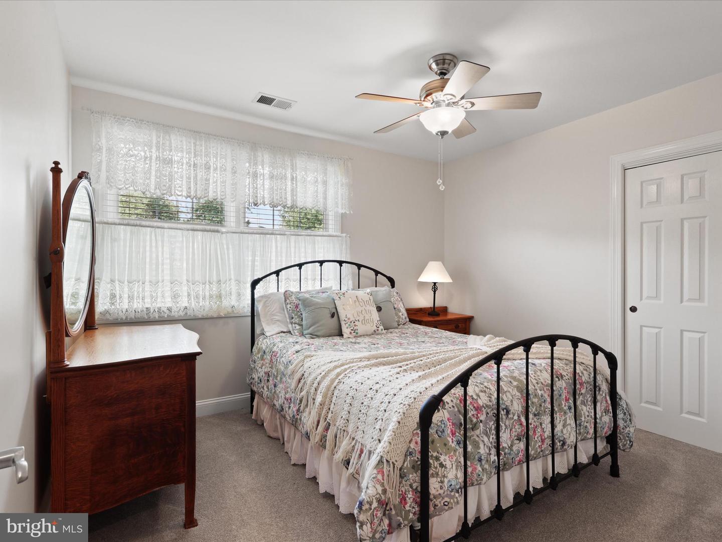 12620 CRABTREE FALLS DR, BRISTOW, Virginia 20136, 6 Bedrooms Bedrooms, ,4 BathroomsBathrooms,Residential,For sale,12620 CRABTREE FALLS DR,VAPW2104300 MLS # VAPW2104300