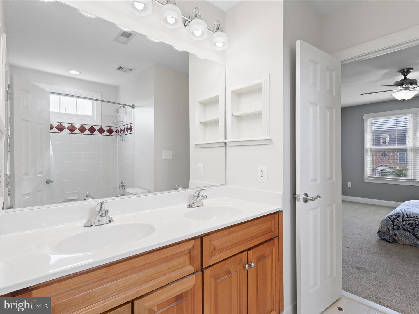 12620 CRABTREE FALLS DR, BRISTOW, Virginia 20136, 6 Bedrooms Bedrooms, ,4 BathroomsBathrooms,Residential,For sale,12620 CRABTREE FALLS DR,VAPW2104300 MLS # VAPW2104300