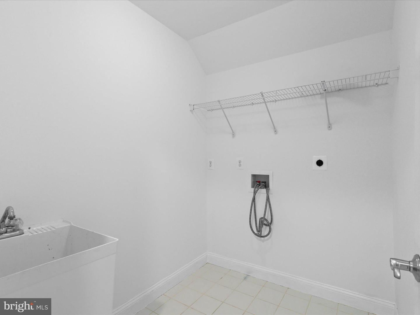12620 CRABTREE FALLS DR, BRISTOW, Virginia 20136, 6 Bedrooms Bedrooms, ,4 BathroomsBathrooms,Residential,For sale,12620 CRABTREE FALLS DR,VAPW2104300 MLS # VAPW2104300