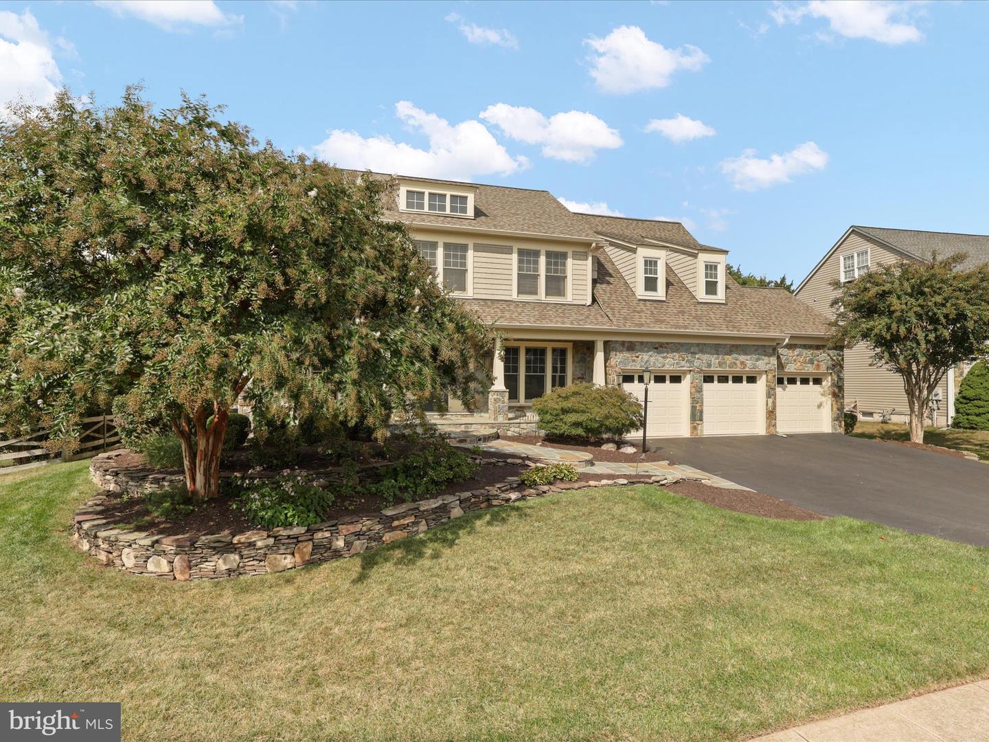 12620 CRABTREE FALLS DR, BRISTOW, Virginia 20136, 6 Bedrooms Bedrooms, ,4 BathroomsBathrooms,Residential,For sale,12620 CRABTREE FALLS DR,VAPW2104300 MLS # VAPW2104300