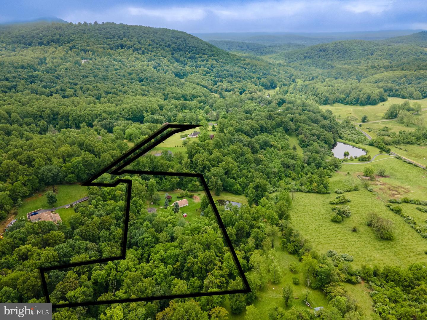 5861 VINE LN, LINDEN, Virginia 22642, 3 Bedrooms Bedrooms, ,2 BathroomsBathrooms,Residential,For sale,5861 VINE LN,VAFQ2018350 MLS # VAFQ2018350