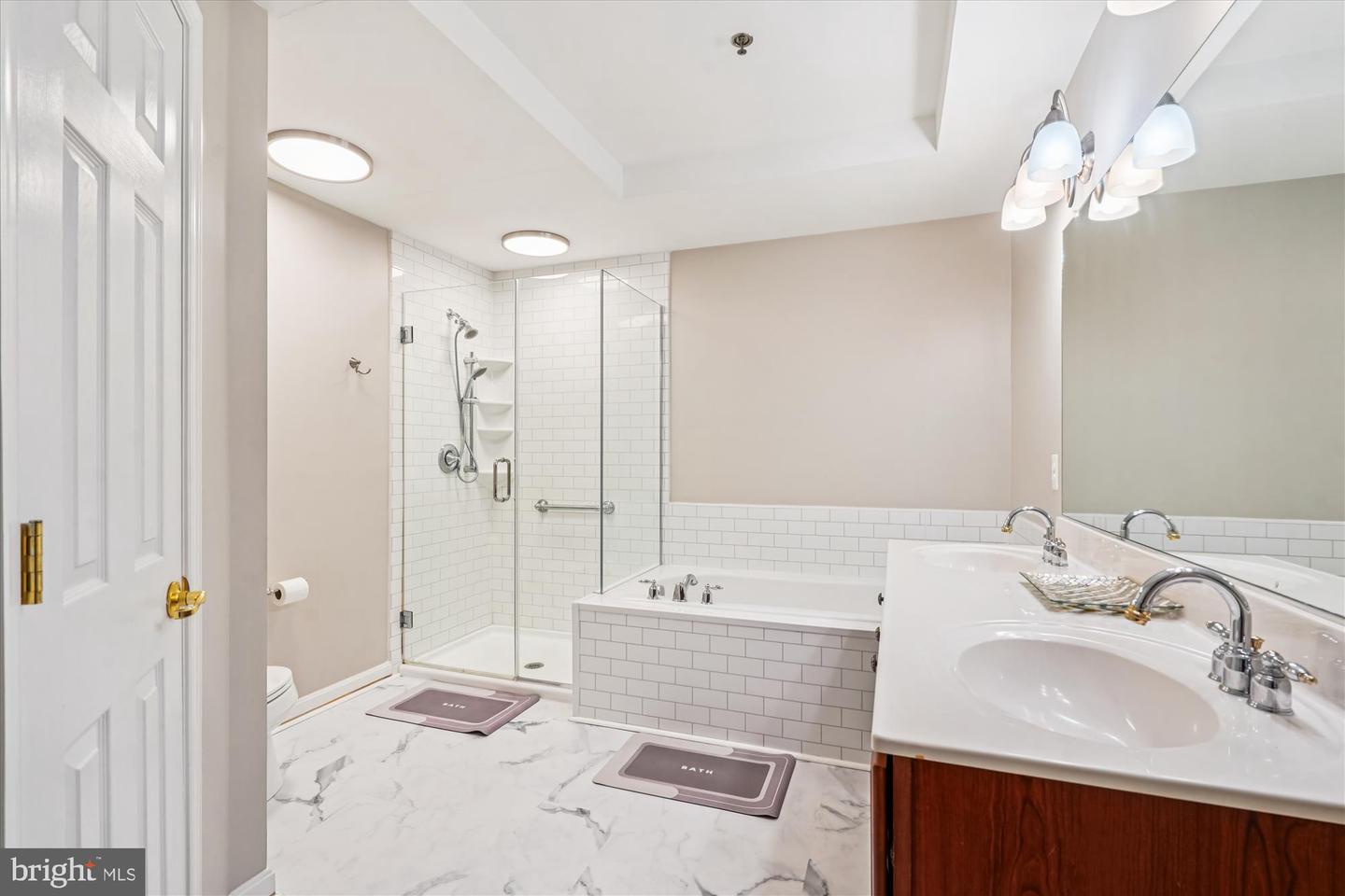 3549 HUNTLEY MANOR LN, ALEXANDRIA, Virginia 22306, 3 Bedrooms Bedrooms, ,2 BathroomsBathrooms,Residential,For sale,3549 HUNTLEY MANOR LN,VAFX2268122 MLS # VAFX2268122