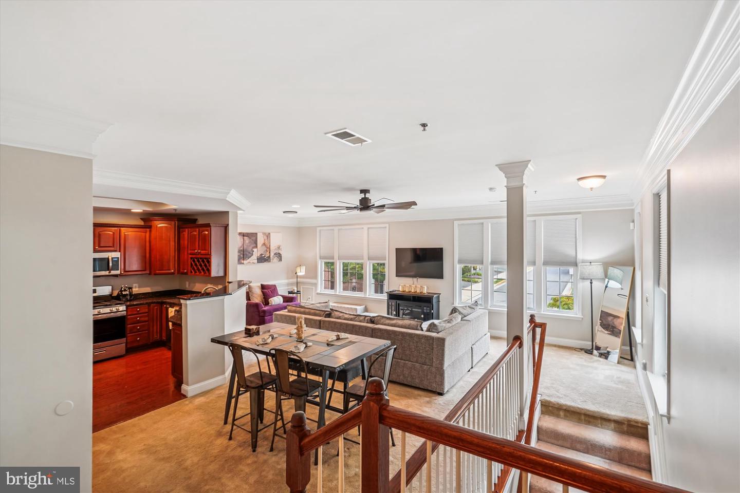 3549 HUNTLEY MANOR LN, ALEXANDRIA, Virginia 22306, 3 Bedrooms Bedrooms, ,2 BathroomsBathrooms,Residential,For sale,3549 HUNTLEY MANOR LN,VAFX2268122 MLS # VAFX2268122