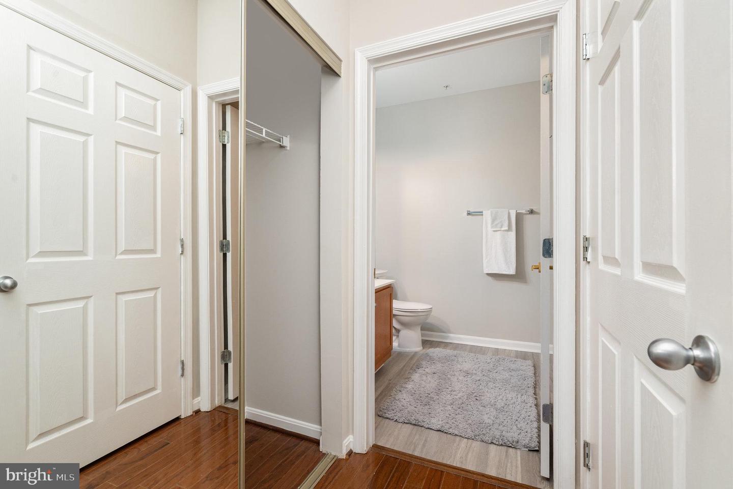 4850 EISENHOWER AVE #203, ALEXANDRIA, Virginia 22304, 2 Bedrooms Bedrooms, ,2 BathroomsBathrooms,Residential,For sale,4850 EISENHOWER AVE #203,VAAX2049894 MLS # VAAX2049894