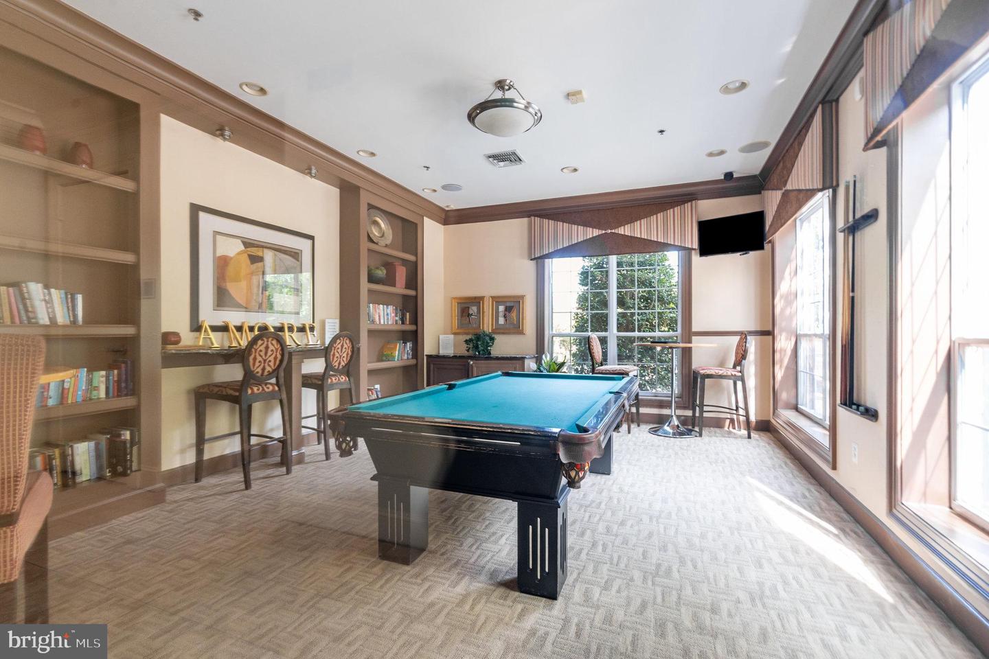 4850 EISENHOWER AVE #203, ALEXANDRIA, Virginia 22304, 2 Bedrooms Bedrooms, ,2 BathroomsBathrooms,Residential,For sale,4850 EISENHOWER AVE #203,VAAX2049894 MLS # VAAX2049894