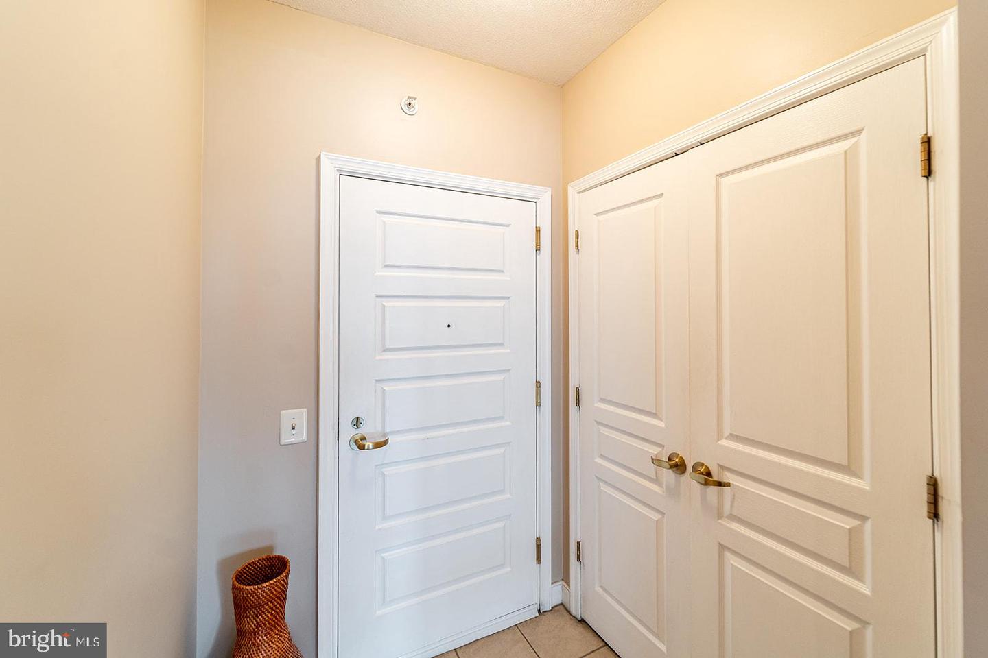 631 D ST NW #1231, WASHINGTON, District Of Columbia 20004, 1 Bedroom Bedrooms, ,1 BathroomBathrooms,Residential,For sale,631 D ST NW #1231,DCDC2223126 MLS # DCDC2223126 631 D ST NW #1231, WASHINGTON, District Of Columbia 20004, 1 Bedroom Bedrooms, ,1 BathroomBathrooms,Residential,For sale,631 D ST NW #1231,DCDC2223126 MLS # DCDC2223126