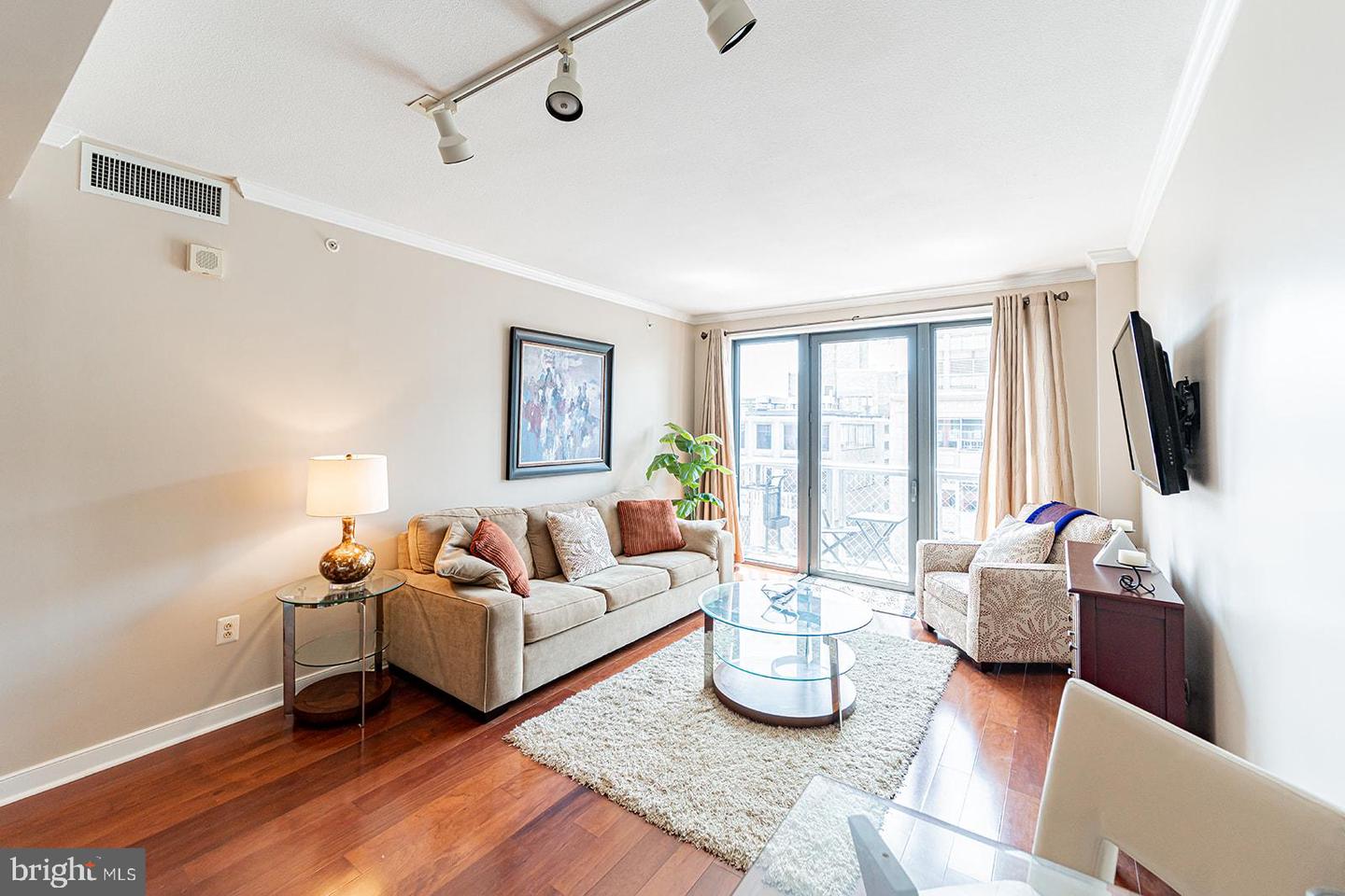 631 D ST NW #1231, WASHINGTON, District Of Columbia 20004, 1 Bedroom Bedrooms, ,1 BathroomBathrooms,Residential,For sale,631 D ST NW #1231,DCDC2223126 MLS # DCDC2223126 631 D ST NW #1231, WASHINGTON, District Of Columbia 20004, 1 Bedroom Bedrooms, ,1 BathroomBathrooms,Residential,For sale,631 D ST NW #1231,DCDC2223126 MLS # DCDC2223126