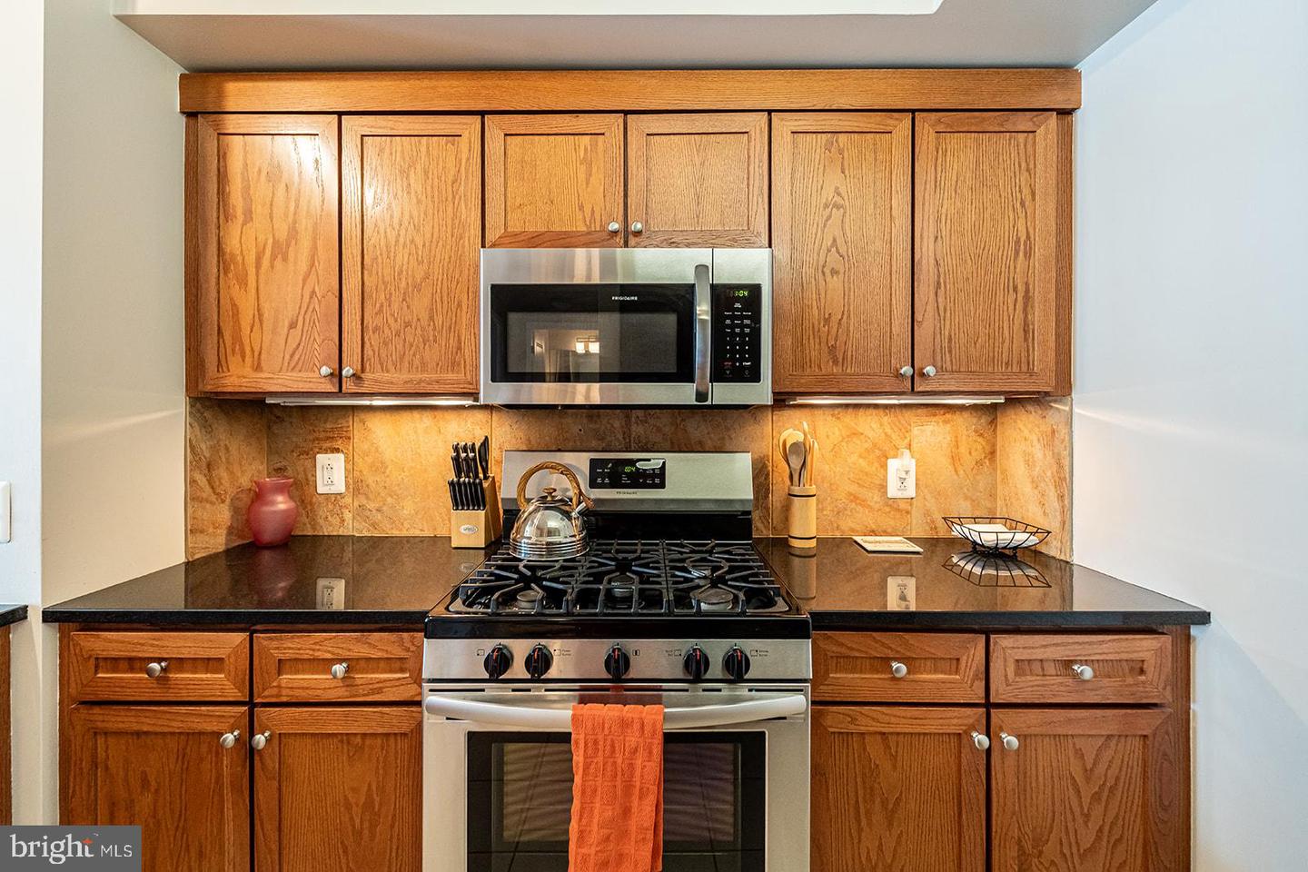 631 D ST NW #1231, WASHINGTON, District Of Columbia 20004, 1 Bedroom Bedrooms, ,1 BathroomBathrooms,Residential,For sale,631 D ST NW #1231,DCDC2223126 MLS # DCDC2223126 631 D ST NW #1231, WASHINGTON, District Of Columbia 20004, 1 Bedroom Bedrooms, ,1 BathroomBathrooms,Residential,For sale,631 D ST NW #1231,DCDC2223126 MLS # DCDC2223126