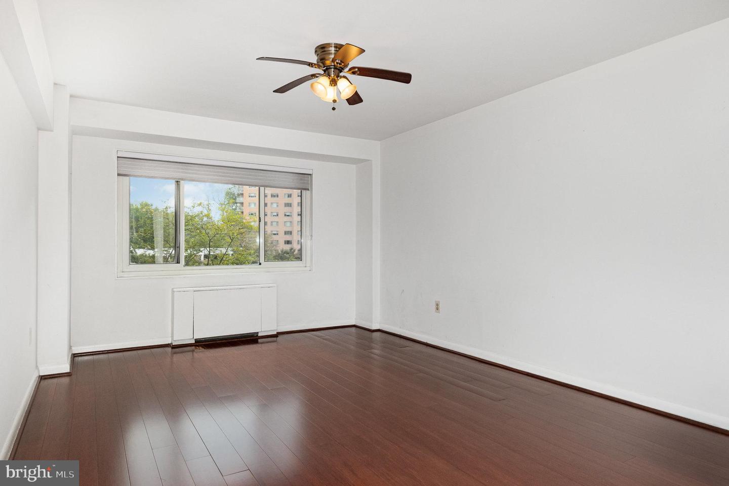 4201 CATHEDRAL AVE NW #323E, WASHINGTON, District Of Columbia 20016, 2 Bedrooms Bedrooms, ,2 BathroomsBathrooms,Residential,For sale,4201 CATHEDRAL AVE NW #323E,DCDC2223054 MLS # DCDC2223054