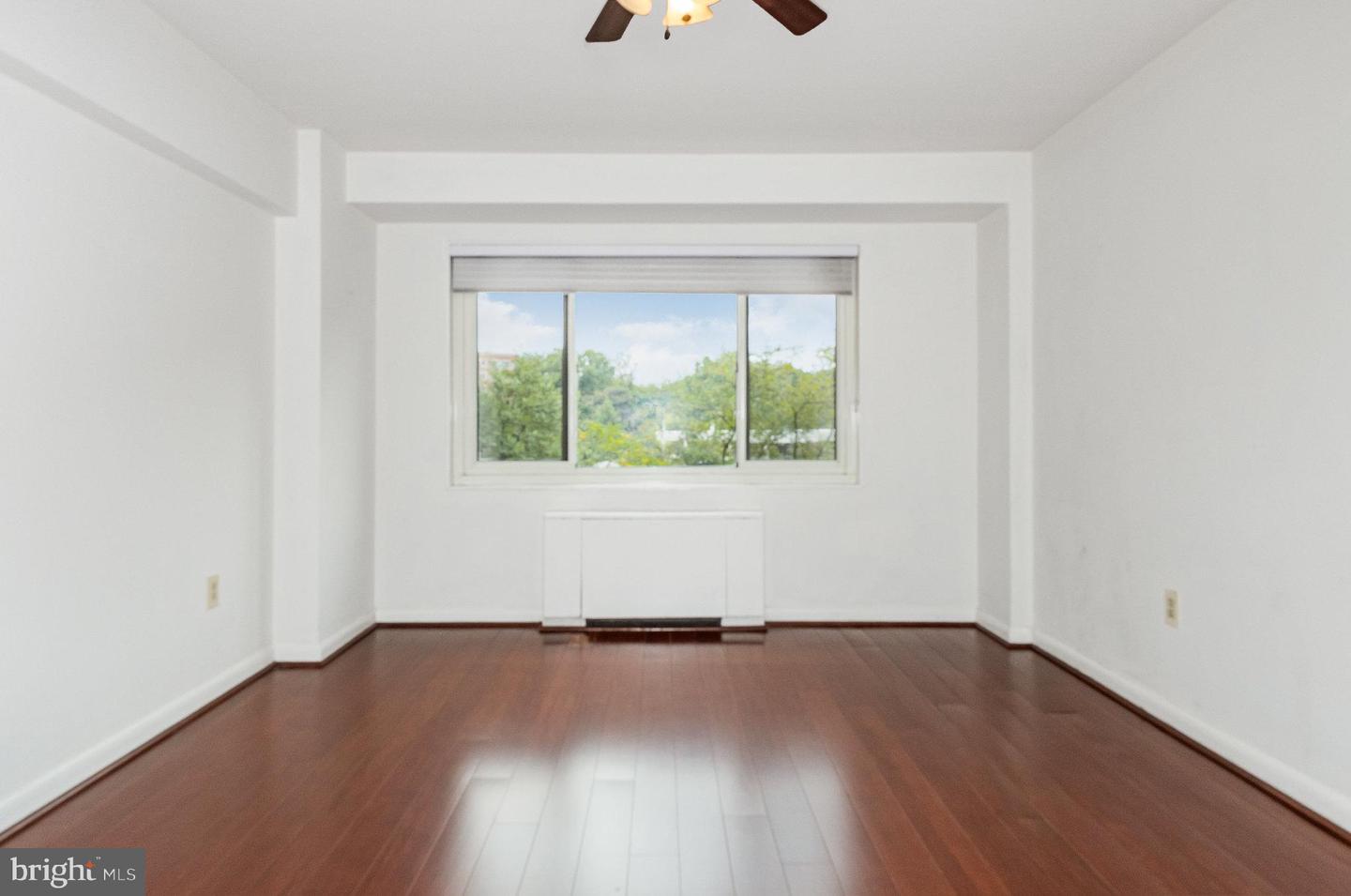 4201 CATHEDRAL AVE NW #323E, WASHINGTON, District Of Columbia 20016, 2 Bedrooms Bedrooms, ,2 BathroomsBathrooms,Residential,For sale,4201 CATHEDRAL AVE NW #323E,DCDC2223054 MLS # DCDC2223054