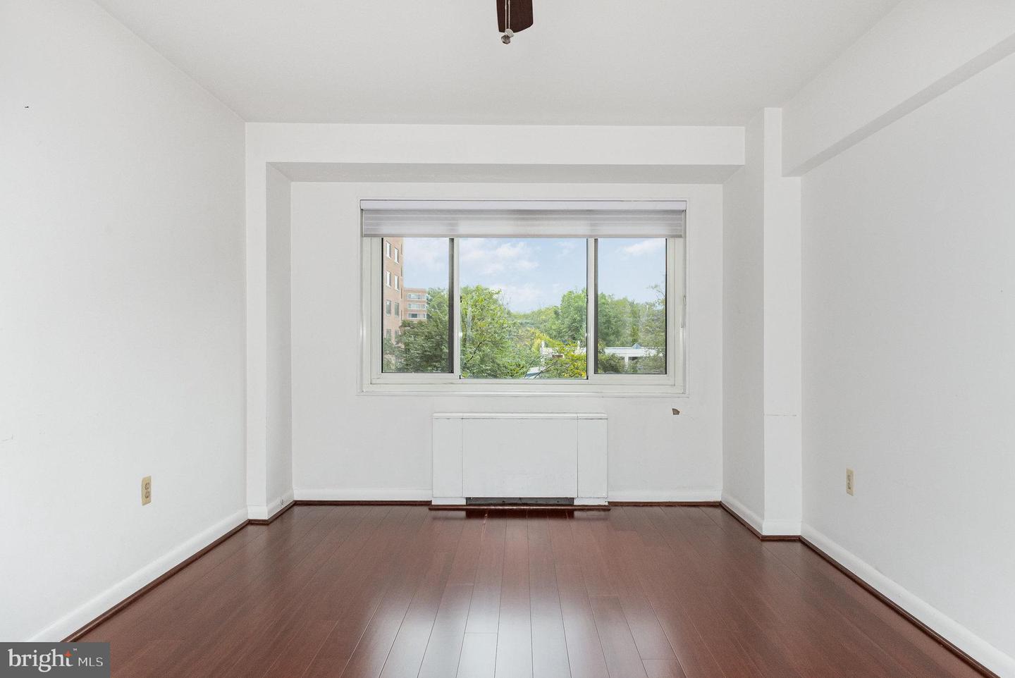 4201 CATHEDRAL AVE NW #323E, WASHINGTON, District Of Columbia 20016, 2 Bedrooms Bedrooms, ,2 BathroomsBathrooms,Residential,For sale,4201 CATHEDRAL AVE NW #323E,DCDC2223054 MLS # DCDC2223054