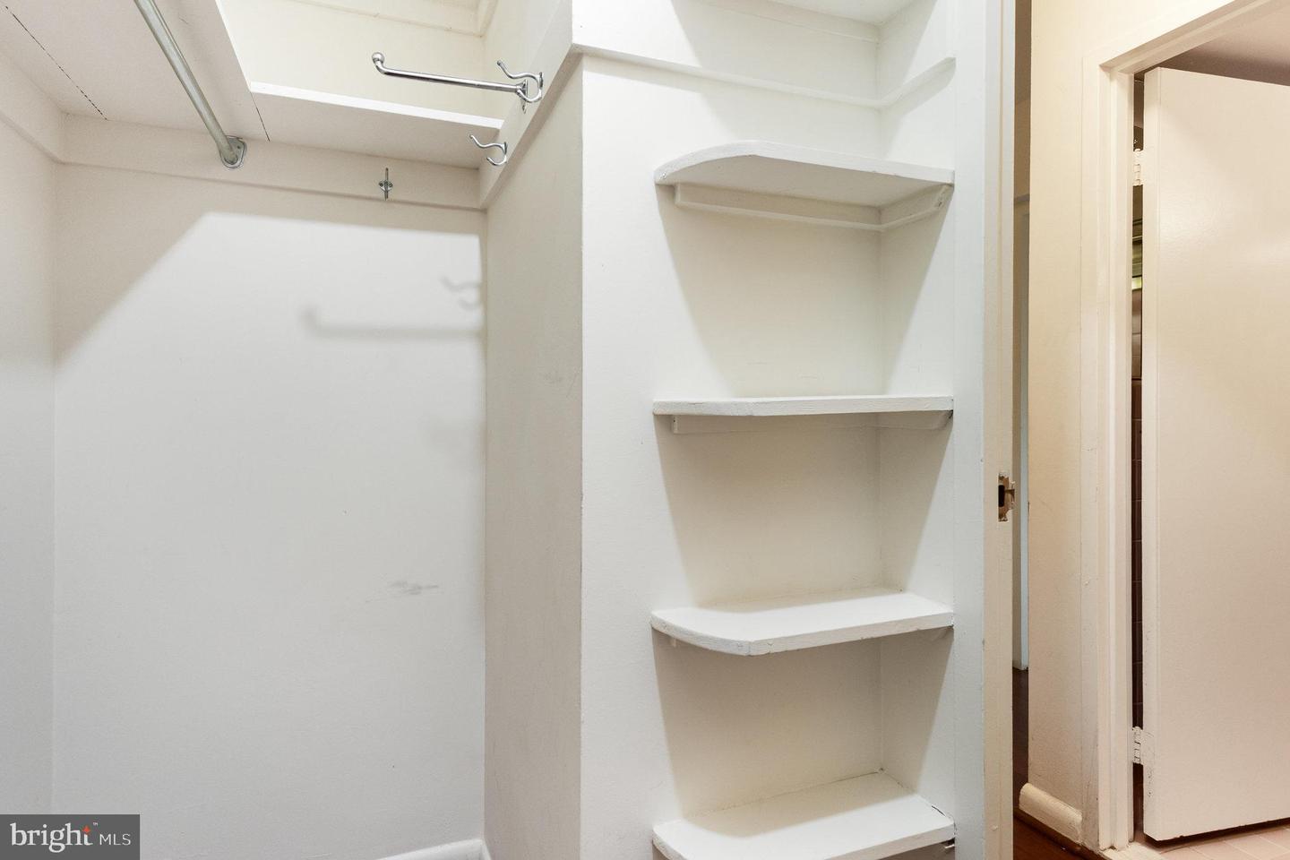 4201 CATHEDRAL AVE NW #323E, WASHINGTON, District Of Columbia 20016, 2 Bedrooms Bedrooms, ,2 BathroomsBathrooms,Residential,For sale,4201 CATHEDRAL AVE NW #323E,DCDC2223054 MLS # DCDC2223054