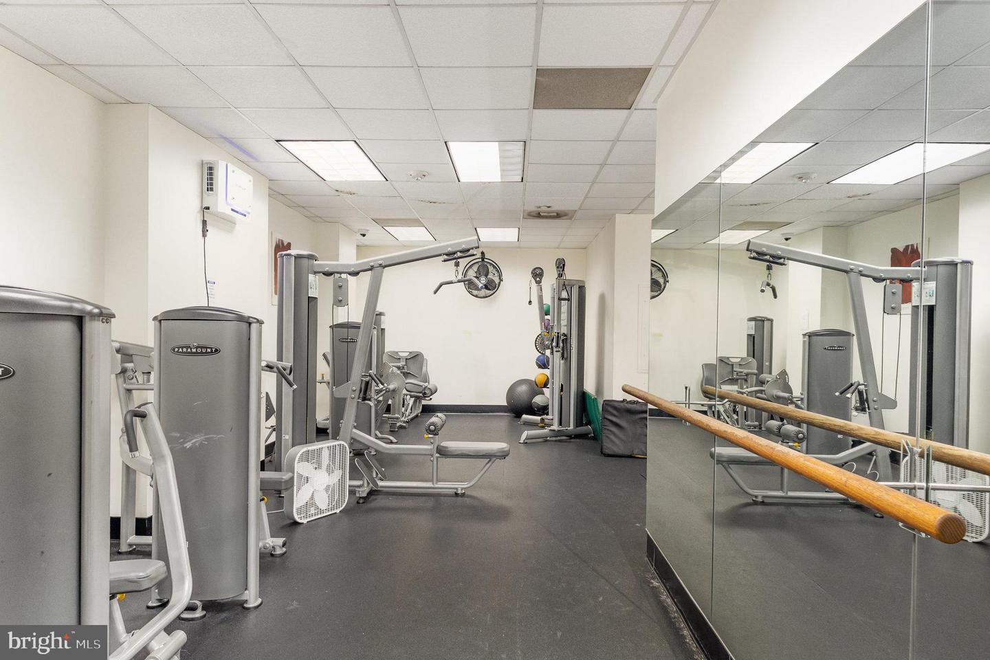 4201 CATHEDRAL AVE NW #323E, WASHINGTON, District Of Columbia 20016, 2 Bedrooms Bedrooms, ,2 BathroomsBathrooms,Residential,For sale,4201 CATHEDRAL AVE NW #323E,DCDC2223054 MLS # DCDC2223054