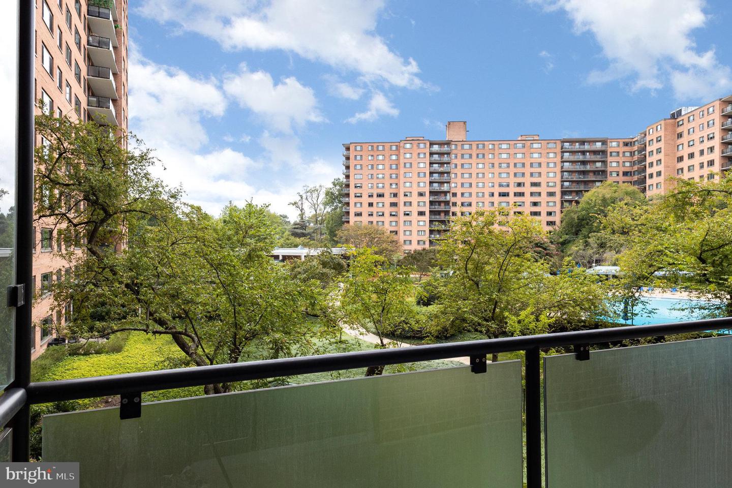 4201 CATHEDRAL AVE NW #323E, WASHINGTON, District Of Columbia 20016, 2 Bedrooms Bedrooms, ,2 BathroomsBathrooms,Residential,For sale,4201 CATHEDRAL AVE NW #323E,DCDC2223054 MLS # DCDC2223054