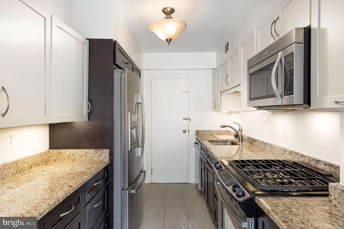 4201 CATHEDRAL AVE NW #323E, WASHINGTON, District Of Columbia 20016, 2 Bedrooms Bedrooms, ,2 BathroomsBathrooms,Residential,For sale,4201 CATHEDRAL AVE NW #323E,DCDC2223054 MLS # DCDC2223054