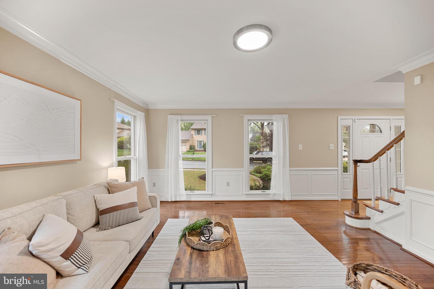 7100 HUNDSFORD LN, SPRINGFIELD, Virginia 22153, 5 Bedrooms Bedrooms, ,3 BathroomsBathrooms,Residential,For sale,7100 HUNDSFORD LN,VAFX2268074 MLS # VAFX2268074