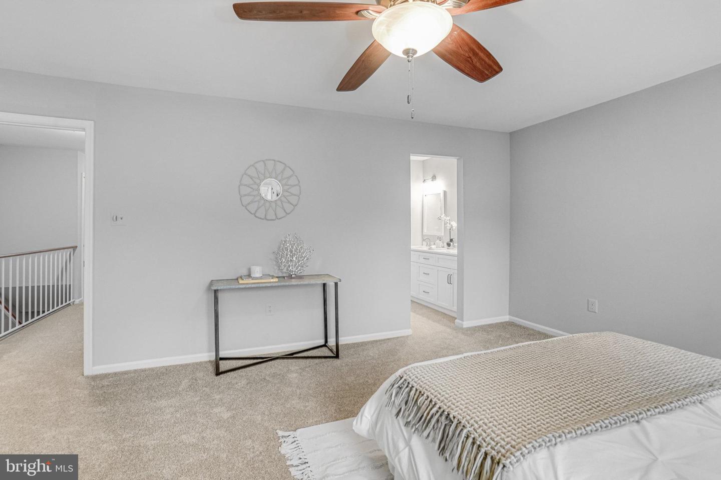 7825 BUTTERFIELD LN, ANNANDALE, Virginia 22003, 4 Bedrooms Bedrooms, 13 Rooms Rooms,3 BathroomsBathrooms,Residential,For sale,7825 BUTTERFIELD LN,VAFX2268104 MLS # VAFX2268104
