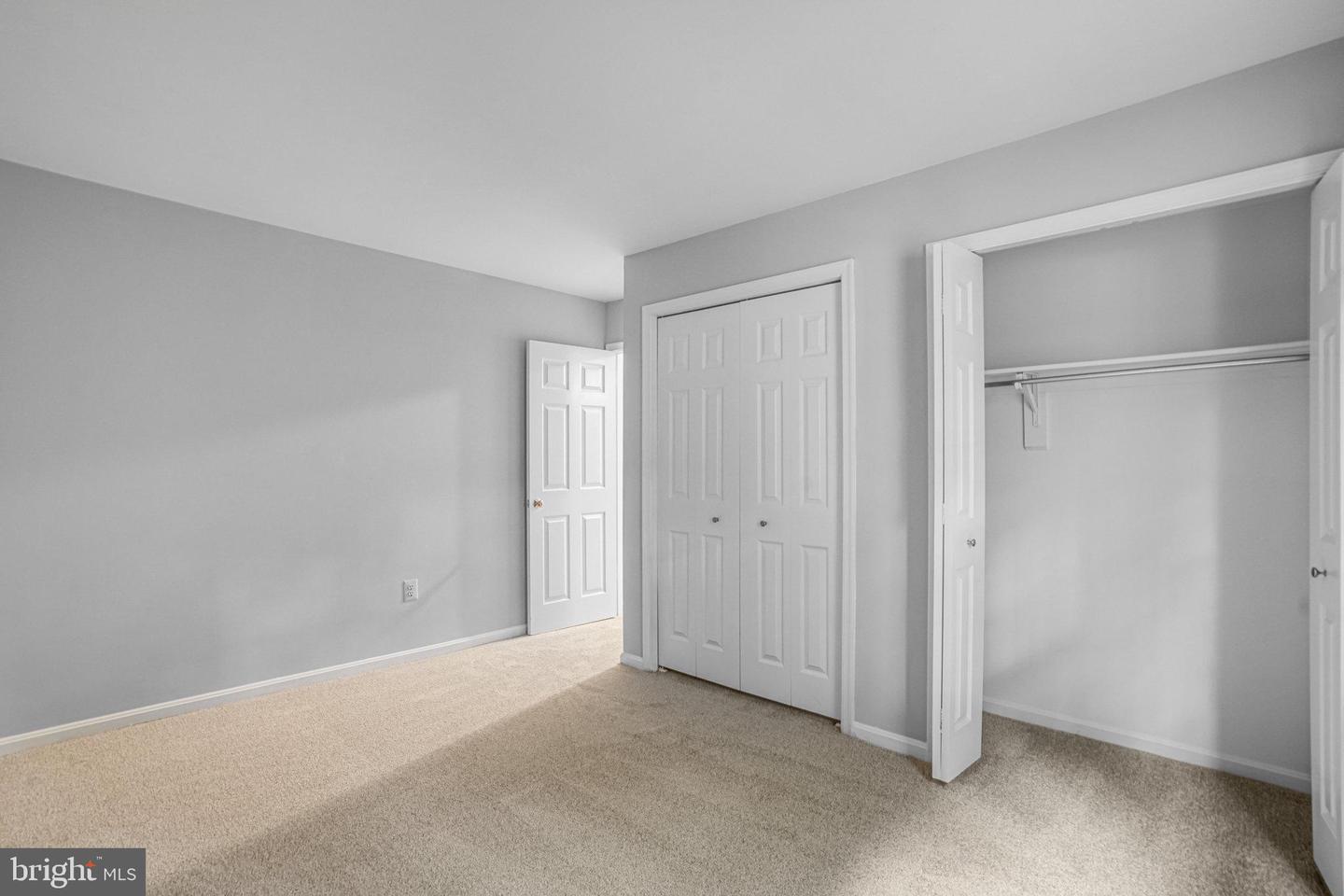 7825 BUTTERFIELD LN, ANNANDALE, Virginia 22003, 4 Bedrooms Bedrooms, 13 Rooms Rooms,3 BathroomsBathrooms,Residential,For sale,7825 BUTTERFIELD LN,VAFX2268104 MLS # VAFX2268104