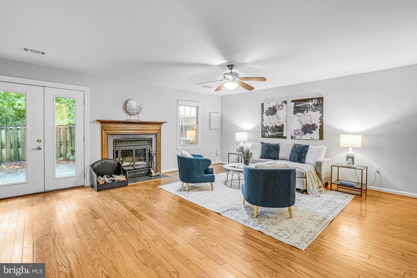 7825 BUTTERFIELD LN, ANNANDALE, Virginia 22003, 4 Bedrooms Bedrooms, 13 Rooms Rooms,3 BathroomsBathrooms,Residential,For sale,7825 BUTTERFIELD LN,VAFX2268104 MLS # VAFX2268104